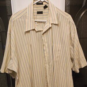Van Heusen 3XLT Short Sleeve Men's Button Down Shirt